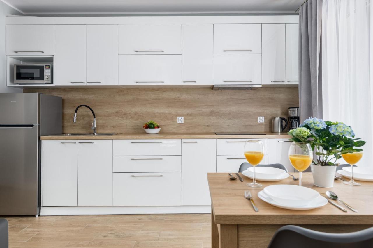 מידז'יוודז'י Apartment With Parking 500 M From The Sea By Noclegi Renters מראה חיצוני תמונה