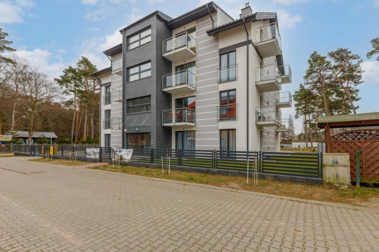 מידז'יוודז'י Apartment With Parking 500 M From The Sea By Noclegi Renters מראה חיצוני תמונה