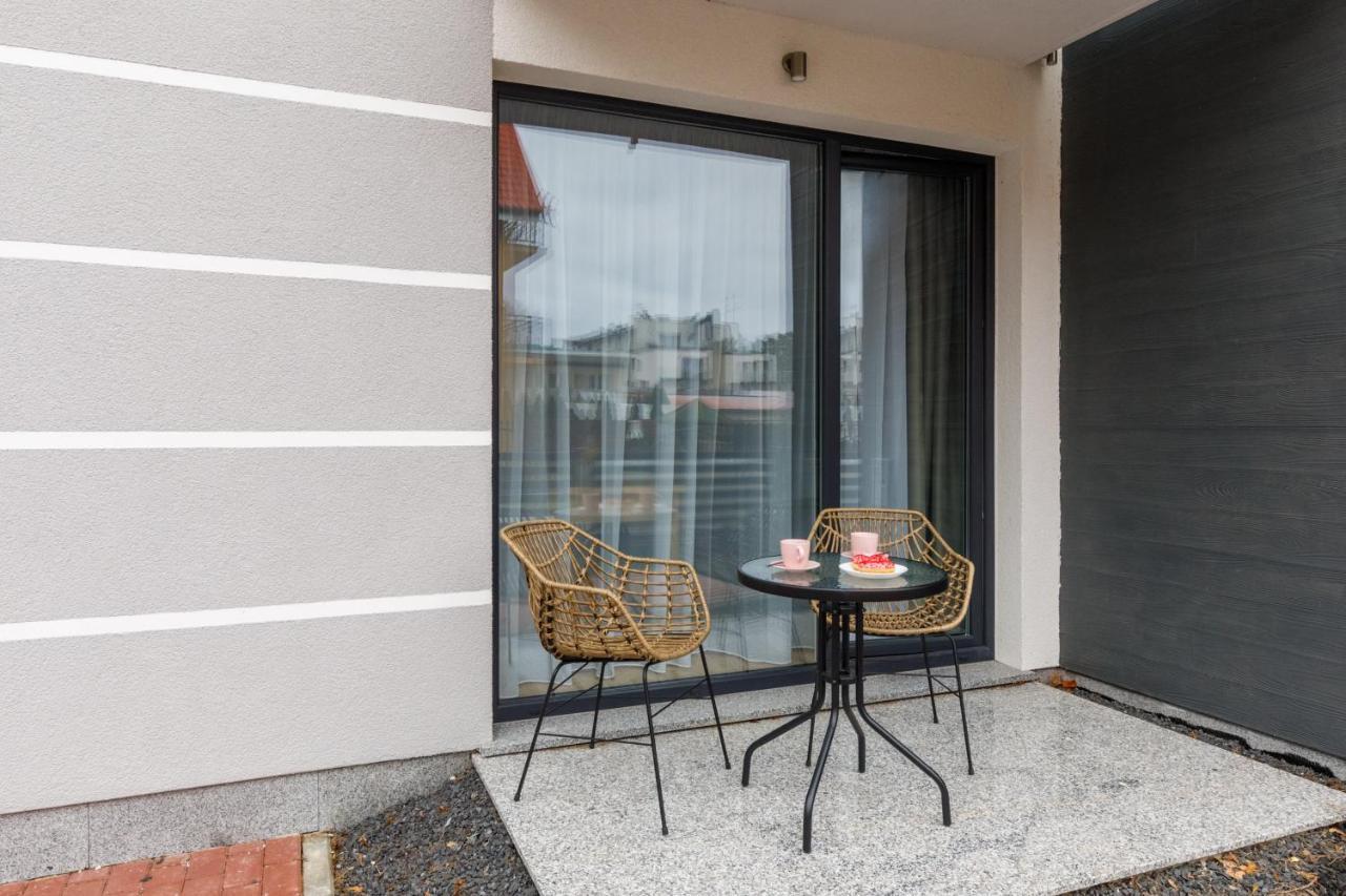 מידז'יוודז'י Apartment With Parking 500 M From The Sea By Noclegi Renters מראה חיצוני תמונה