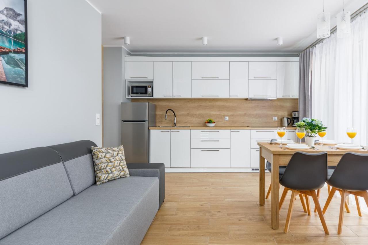 מידז'יוודז'י Apartment With Parking 500 M From The Sea By Noclegi Renters מראה חיצוני תמונה