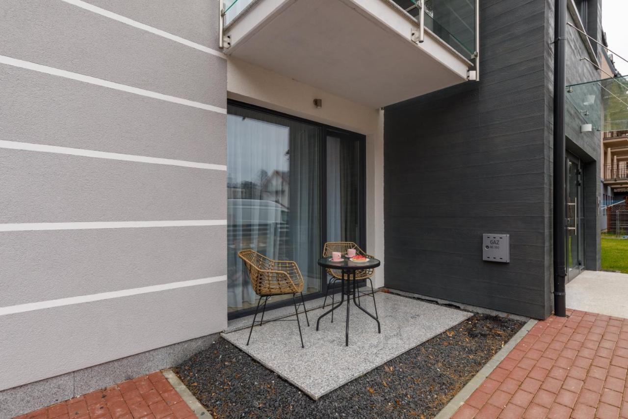 מידז'יוודז'י Apartment With Parking 500 M From The Sea By Noclegi Renters מראה חיצוני תמונה