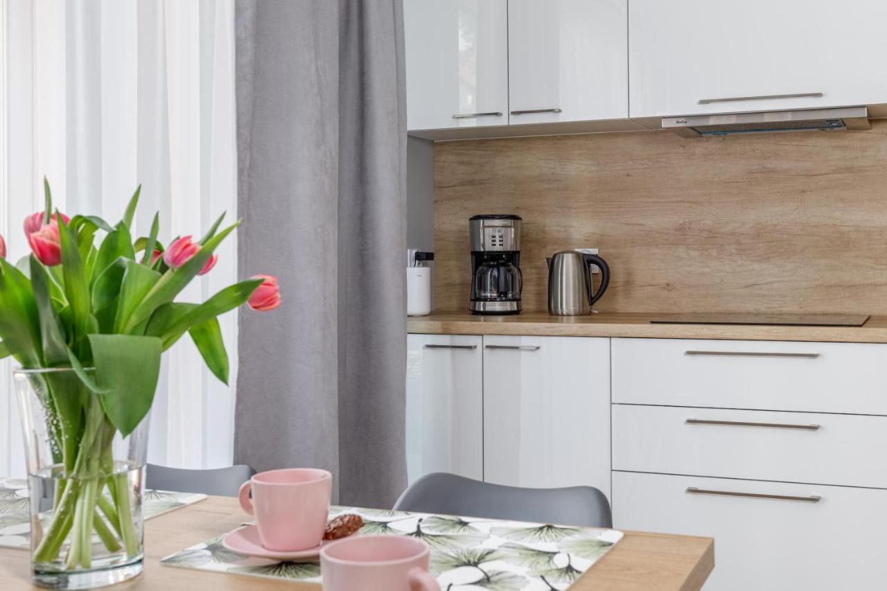 מידז'יוודז'י Apartment With Parking 500 M From The Sea By Noclegi Renters מראה חיצוני תמונה